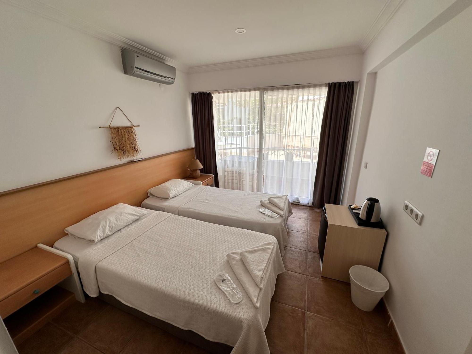 קס Mimosa Pension מראה חיצוני תמונה